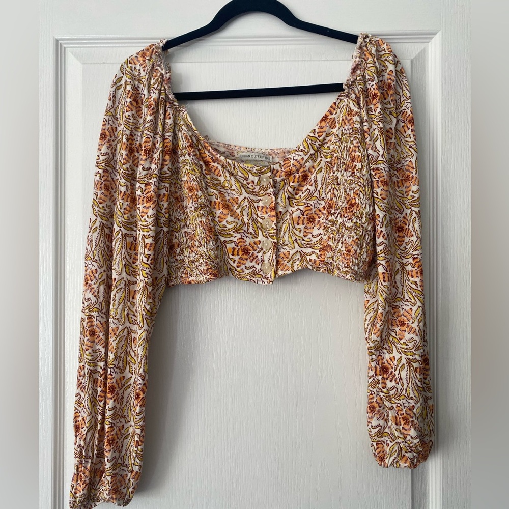 Urban Outfitters Lola Balloon Sleeve Crop Top